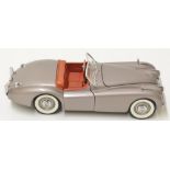 Danbury Mint 1/24 1949 Jaguar XK120.