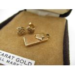 14ct yellow gold rectangular pendant with owl in relief, stamped 14K, L2cm, and a pair 14ct yellow