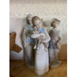 Lladro figurines (3)