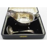 ER.II hallmarked sterling silver sauce boat and ladle in a fitted case by Emile Viner, Sheffield,