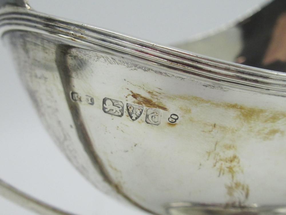 Geo.V hallmarked sterling silver gravy boat, on oval stepped pedestal base initialed W, by - Image 2 of 2