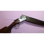 Beretta MOD. S687 single trigger over and under ejector shotgun with 28" barrels, raised top