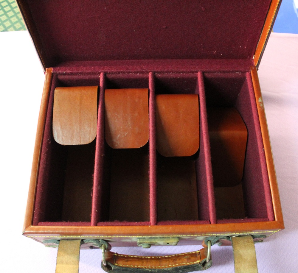 Tan leather cartridge box with brass reinforced corners, with lined and fitted four sectional - Image 2 of 3