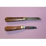 1 Sheffield made Lambsfoot folding pocket knife with 2 piece rosewood handle. Blade length 8cm,
