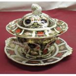 Royal Crown Derby Imari 1128 pattern sauce tureen, cover and stand moulded with acorns, stand W22.