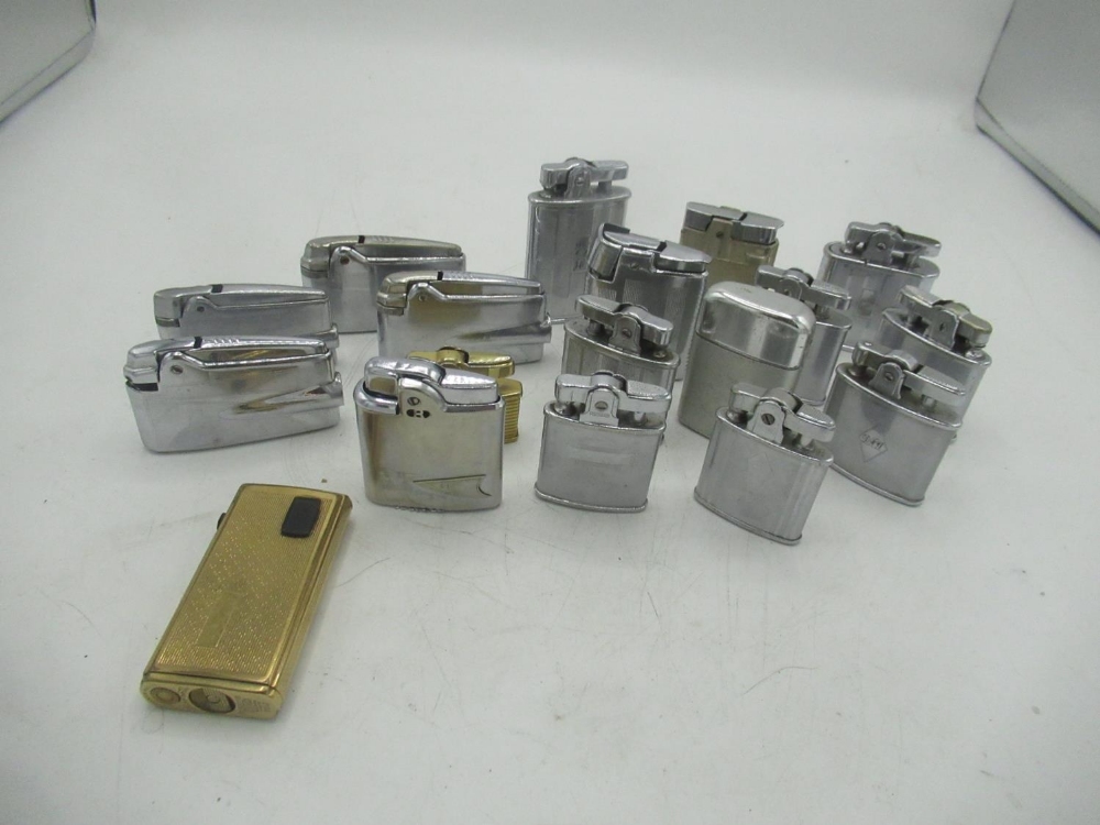 Collection of Ronson lighters inc. Varaflame, Whirlwind Imperial, Standard, Typhoon, Varaflame