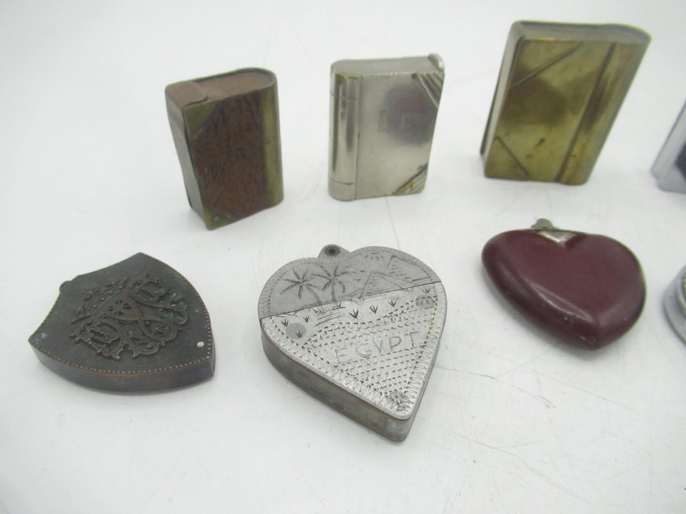 Aluminium heart shaped lighter marked Egypt, plastic heart shaped lighter, St. Christopher - Image 3 of 4