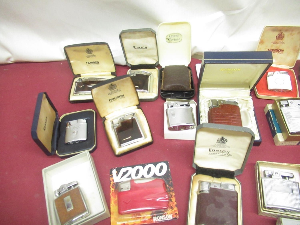 Collection of boxed Ronson Cadet, Varaflame, etc (26) - Image 4 of 5
