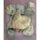Collection of fifteen large mineral specimens (15)