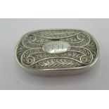 Geo.III hallmarked silver rounded rectangular snuff box, hinged cover with inset scroll decoration