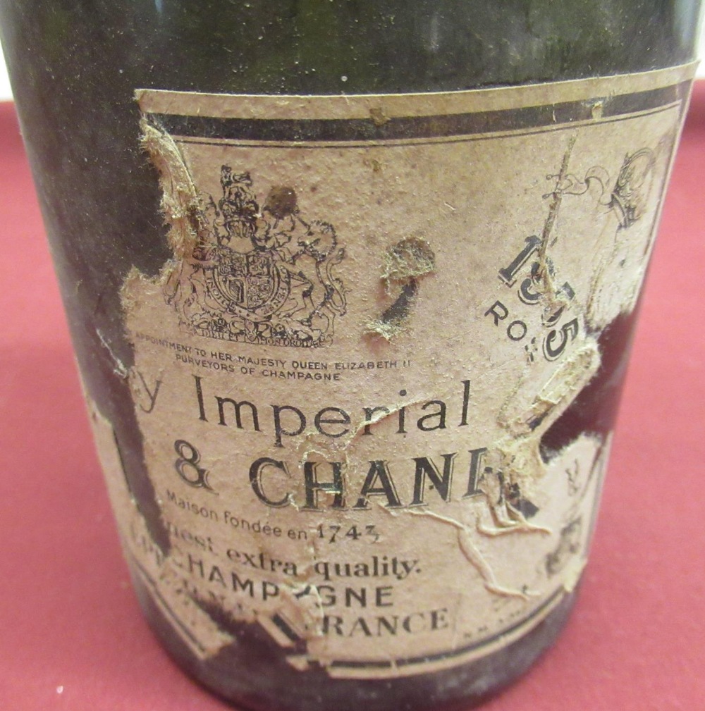 Moet Chandon, Dry Imperial Champagne, 1955, no proof or contents visible, 1btl - Image 2 of 3