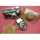 Argus 35mm Rangefinder camera with Argus coated cinetar F/3.5 50mm lens, in original fitted case and