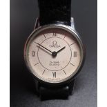Ladies Omega De Ville quartz wristwatch, signed champagne coloured Roman dial with stick hours,
