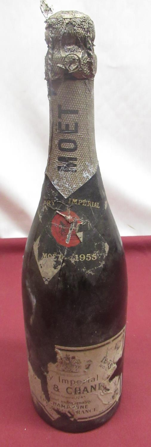 Moet Chandon, Dry Imperial Champagne, 1955, no proof or contents visible, 1btl