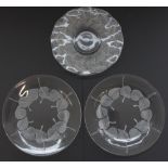 Pair of Lalique leaf pattern frosted glass dishes (W20cm) together with an earlier c.1930's R.