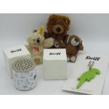 Steiff 'Charlie' teddy bear H:16cm, three Steiff keyrings and two Steiff growlers