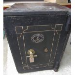 Samuel Withers & Co. cast iron safe, green painted with yellow detail, with key, W46cm D47cm H60cm