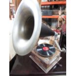 The Victor wind up table top Gramophone, with metal horn, H70cm max