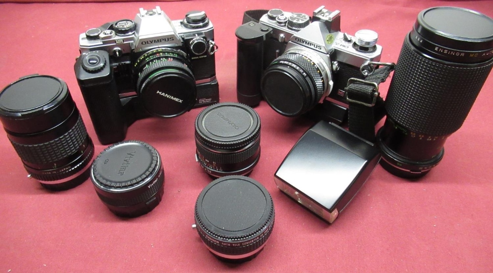 Case containing Olympus OM-2n with Olympus 50mm standard lens and motorwind, Olympus OM10 with - Bild 2 aus 8