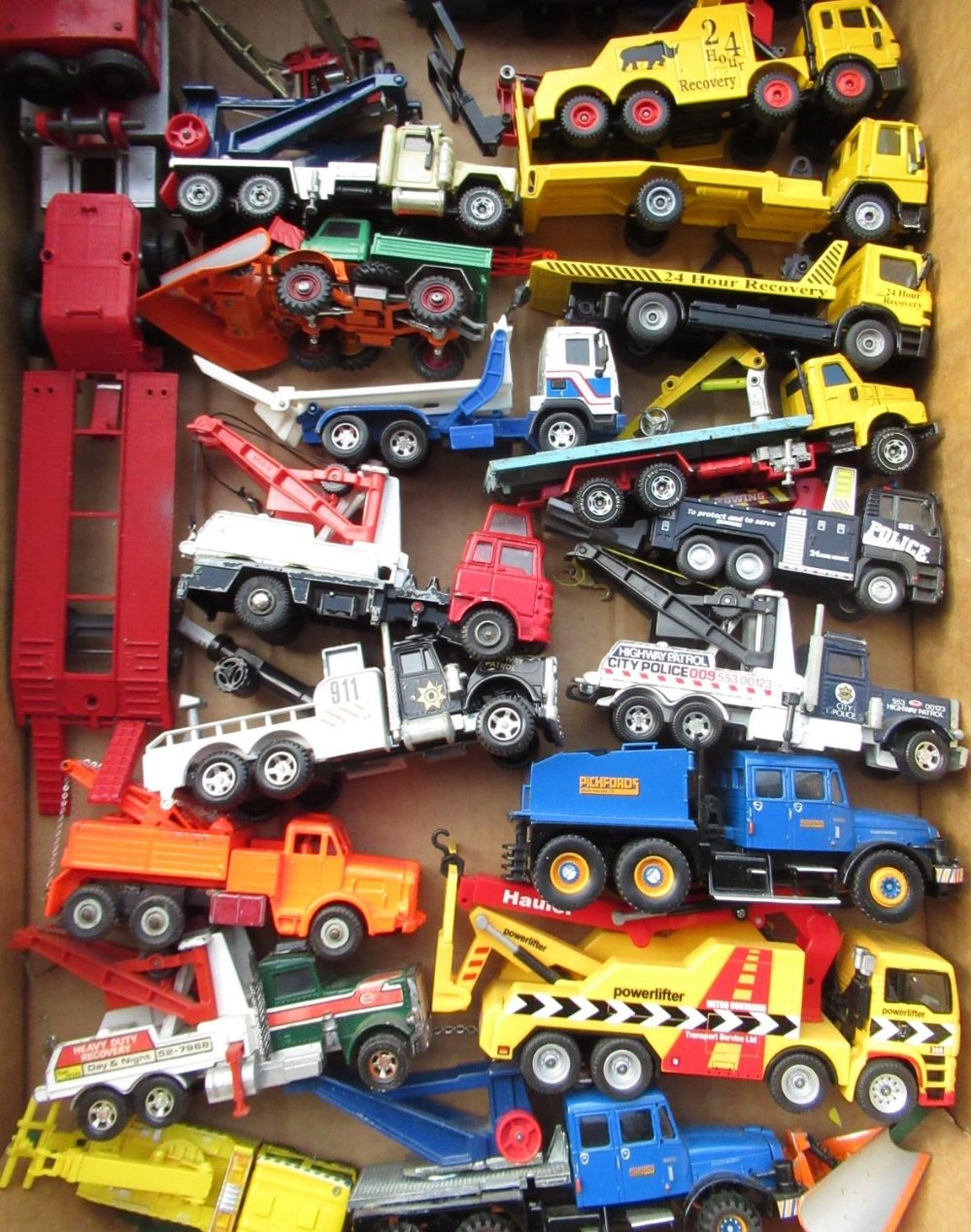 WITHDRAWN - Collection of Dinky, Corgi and other diecast models of breakdown and tow trucks, Shado2 - Bild 4 aus 4