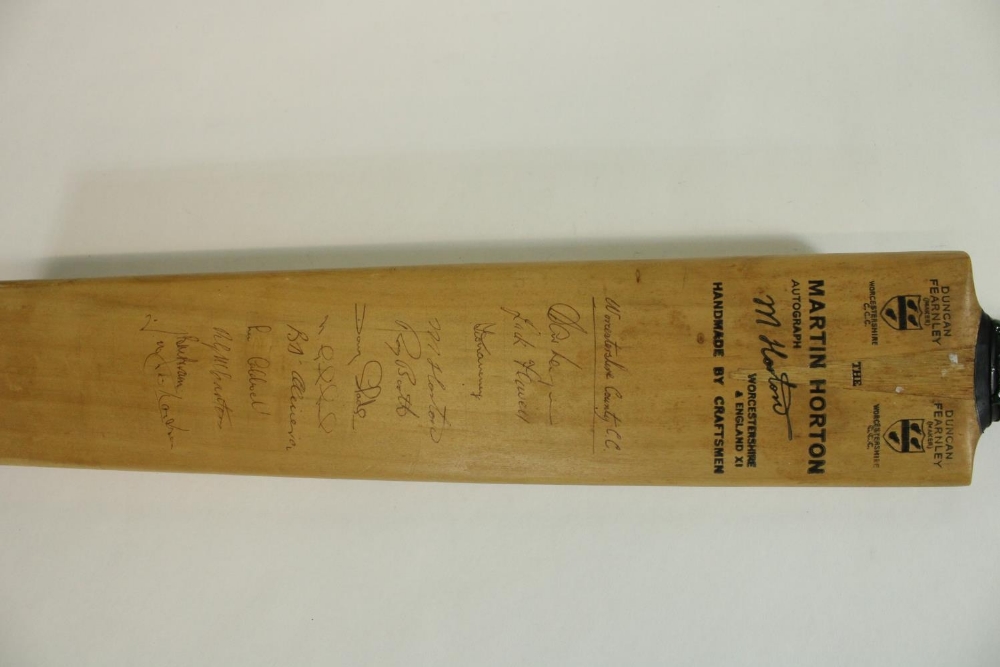 Collection of c1980s signed cricket bats, incl. Sri Lanka and Australia 1981, single bat with - Image 12 of 14