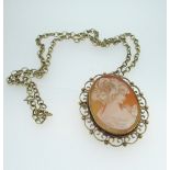 Cameo pendant on 9ct yellow gold mount, stamped 375, on 9ct yellow gold chain, stamped 375, 59cm,