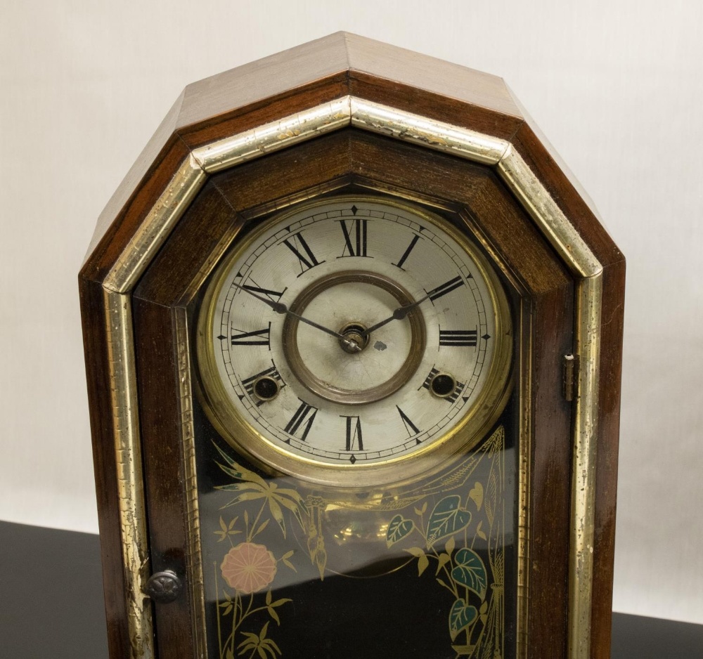 Seth Thomas, C20th mahogany cased shelf clock, the inlaid case of plain form, glazed and painted - Image 2 of 3