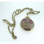 9ct yellow gold double sided pendant set with bloodstone and moss agate, stamped 375, D3.7cm, on a