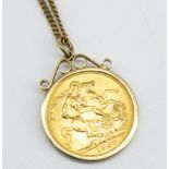 1967 ER.II mounted sovereign pendant, on 9ct yellow gold chain, stamped 375, L60cm, 13.9g