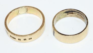 Two 9ct hammered yellow gold wedding bands, both stamped 375, sizes W1/2 and Q1/2, gross 10.1g