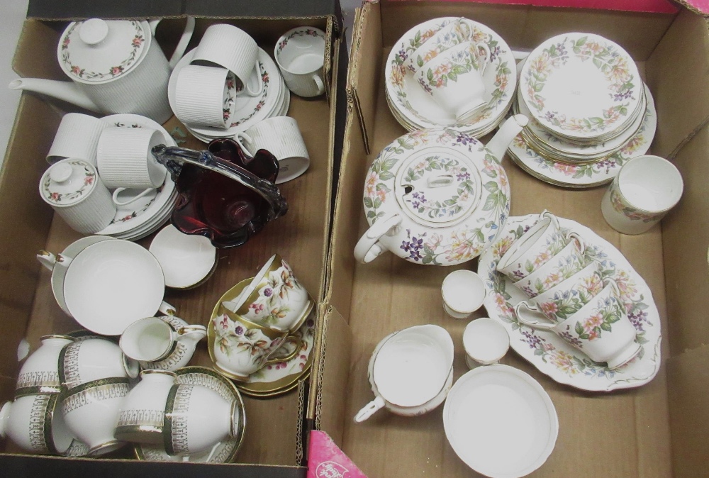 Paragon Country Lane tea and dessert service, part Royal Grafton Majestic part tea service,