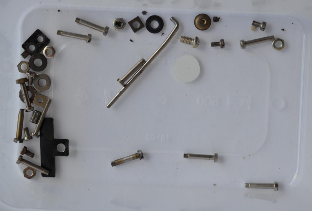 2 disassembled vintage Chad Valley Ubuilda tinplate clockwork Burnett 2 door coupe models. A/F, - Image 3 of 5