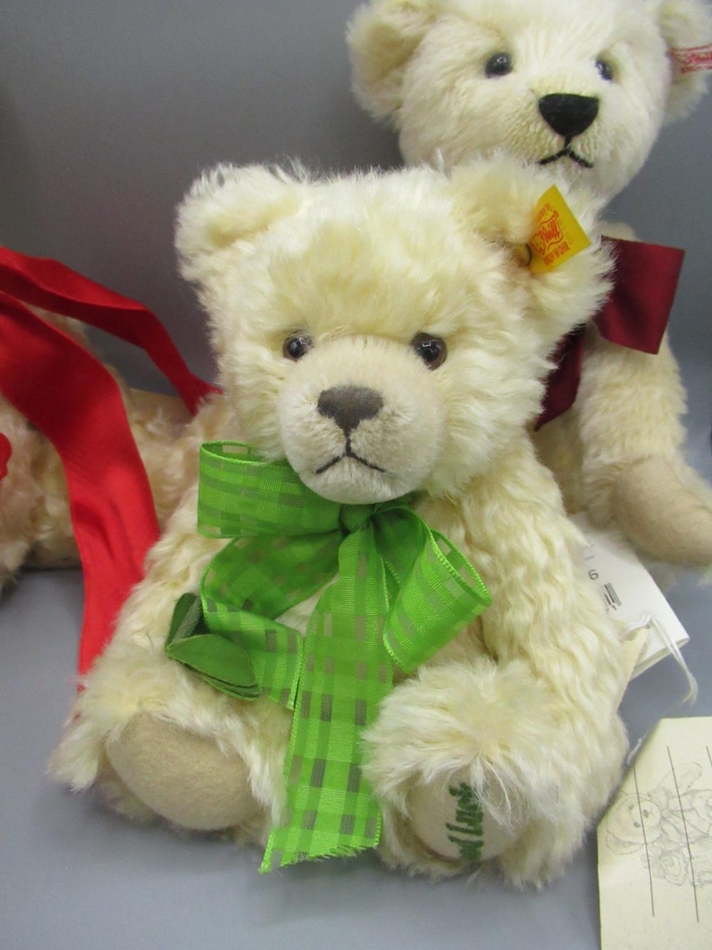 Steiff Good luck "Glucksbringer" bear in blonde mohair, H21cm, a Steiff Flynn soft plush teddy bear, - Image 2 of 2