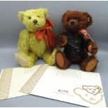 Steiff "Teddy Bear's Picnic" musical bear in golden mohair, limited edition 678/2000, H30cm, with