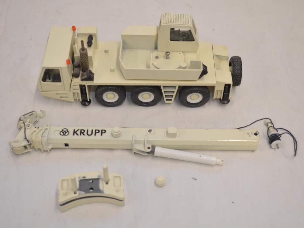 Collection of damaged diecast construction machinery models, all A/F. Includes a JAOL 1/32 Komatsu - Image 4 of 8