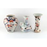 Property of a lady - three late 17th / early 18th century Japanese Imari porcelain items including a