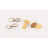 Property of a lady - a pair of 18ct yellow gold cufflinks, with engraved initials, approximately