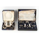 Property of a lady - a cased silver seven piece condiment set with spoons, Sheffield 1923;