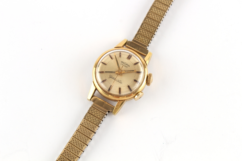 Property of a deceased estate - a lady's Vulcain Cricket Gold Voice gold plated cased wristwatch - Bild 2 aus 3
