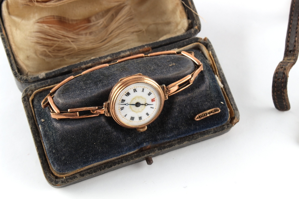 Property of a gentleman - five lady's gold watches and another, comprising a Longines 9ct gold cased - Bild 3 aus 5