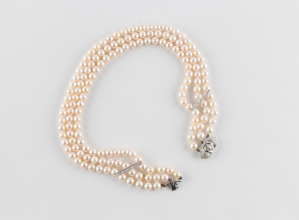 Property of a lady - a cultured pearl three row necklace with 18ct white gold diamond clasp & spacer - Image 2 of 2