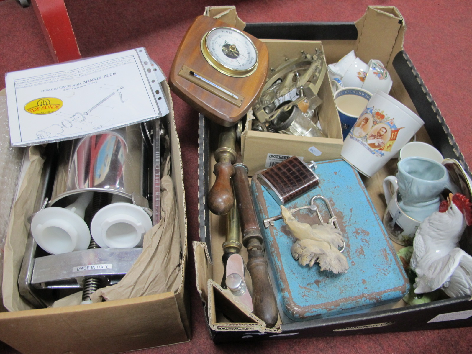 Garden Syringes, Minnie Plus sausage press, mincer, ceramics, cash tin, etc.