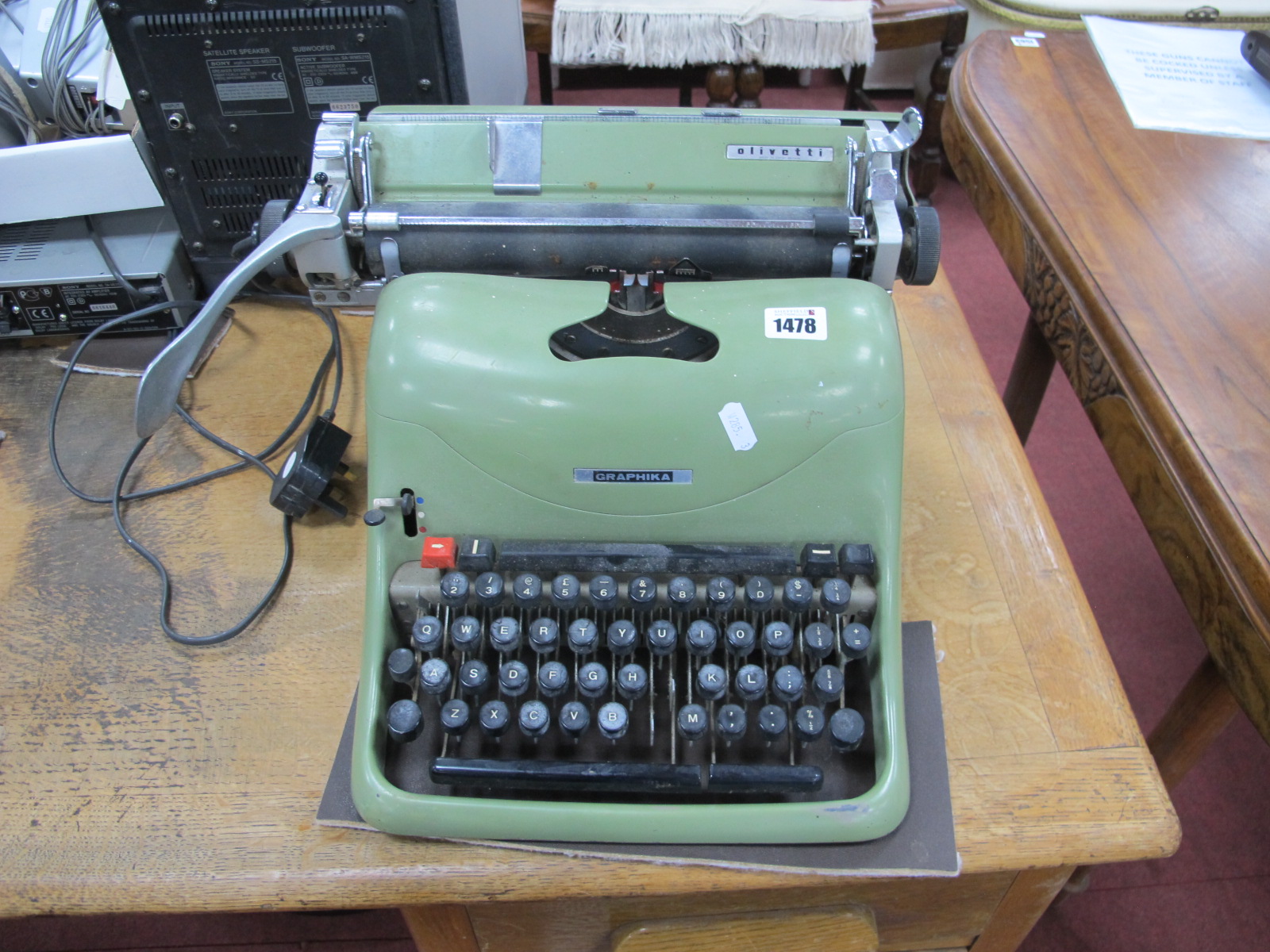 Olivetti 'Graphika' Green Typewriter.