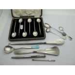 A Cased Set of Six Hallmarked Silver Coffee Spoons, a hallmarked silver handled shoe horn of