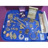 Assorted Costume Jewellery, including earrings, bracelets, brooches etc :- One Tray