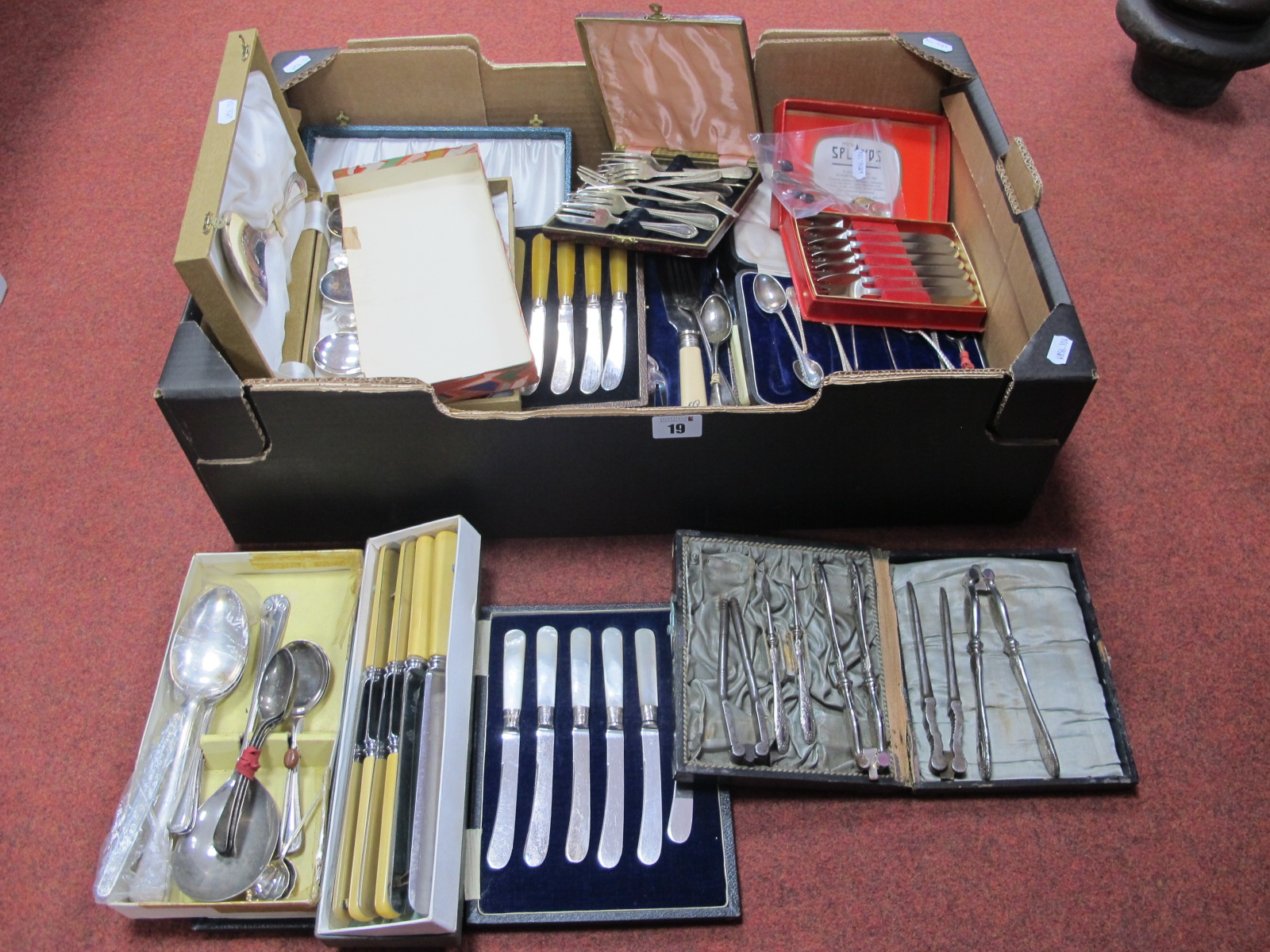 A Mixed Lot of Assorted Cased Sets of Plated Cutlery, including retro 'Splayds', lobster crackers