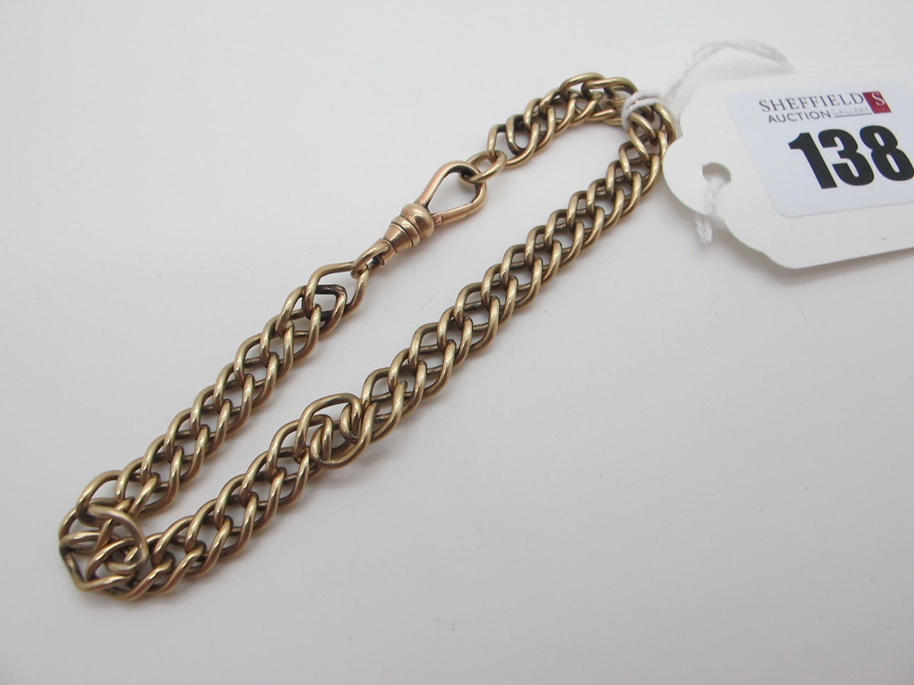 A 9ct Gold Curb Link Bracelet, to swivel clasp (14grams).