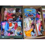 Seven Sindy Dolls (mostly 1980's, together with a large quantity of clothing and accessories,