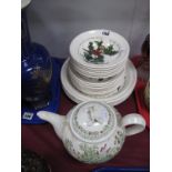 Portmeirion 'The Holly and The Ivy; Dinnerware, seven dinner plates, seven side plates and six