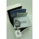 Seiko 5 Sport Automatic Gent's Wristwatch, (4R36A) the signed black dial with Arabic numerals,